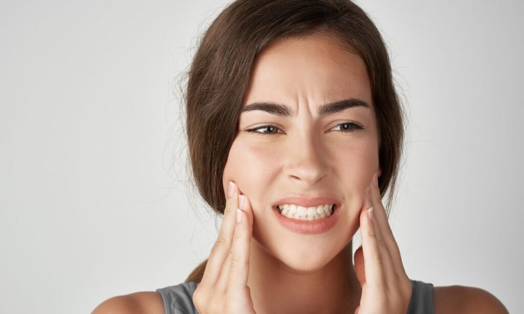 Why Does the Roof of My Mouth Hurt? 10 Causes & Cures